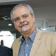Décio Oliveira Bernini